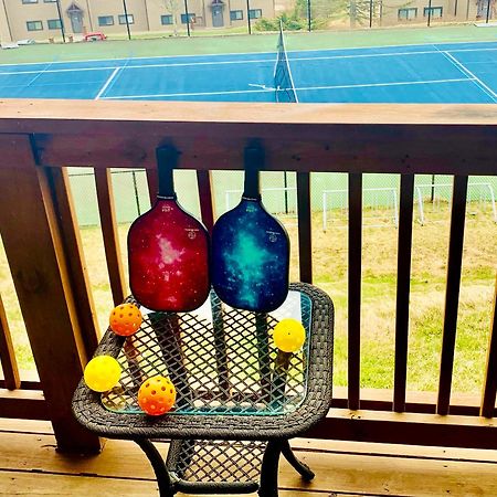 The Sugar Suite - Renovated With A View! Ac! Pool, Hot Tub, Sauna, Gym, Ev 糖山 外观 照片