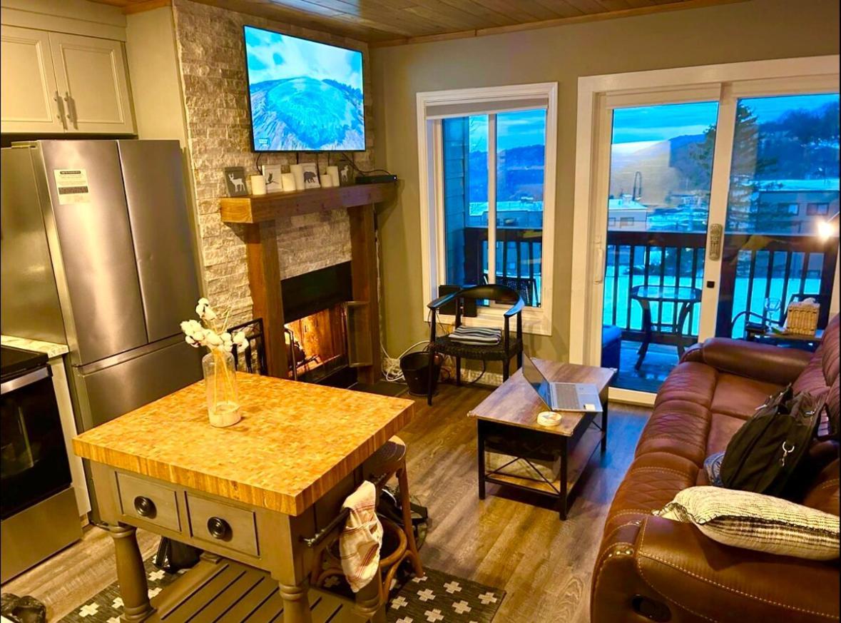 The Sugar Suite - Renovated With A View! Ac! Pool, Hot Tub, Sauna, Gym, Ev 糖山 外观 照片
