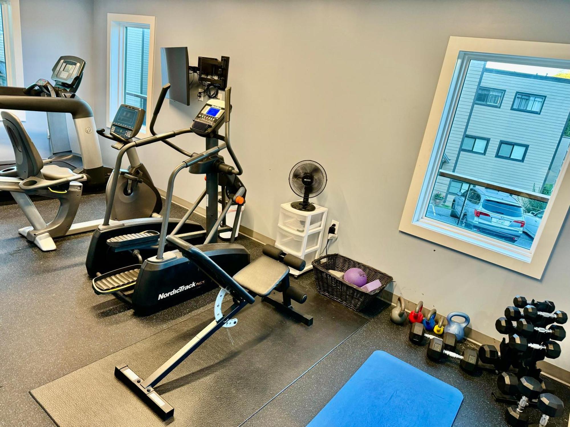 The Sugar Suite - Renovated With A View! Ac! Pool, Hot Tub, Sauna, Gym, Ev 糖山 外观 照片
